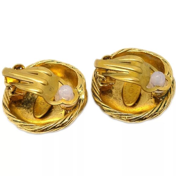 Chanel Button Earrings Clip-On Gold - Picture 5 of 5
